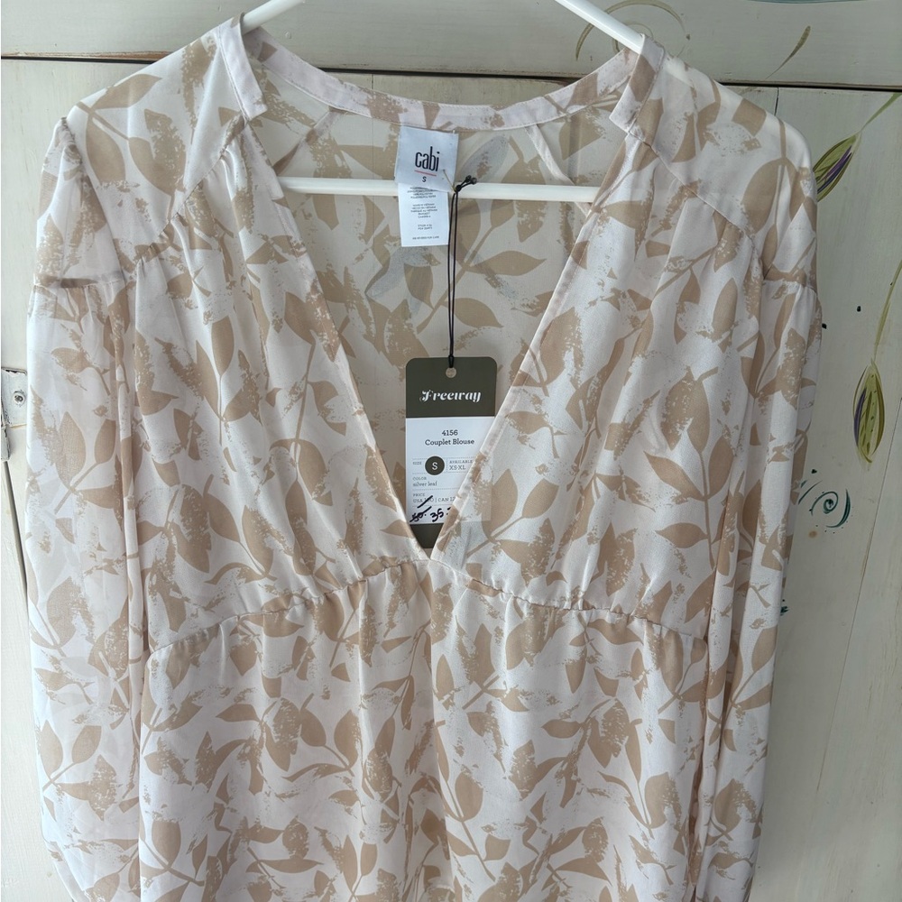 Cabi Tan Leaf Print Sheer Blouse Size Small Tan and White Sheer Top